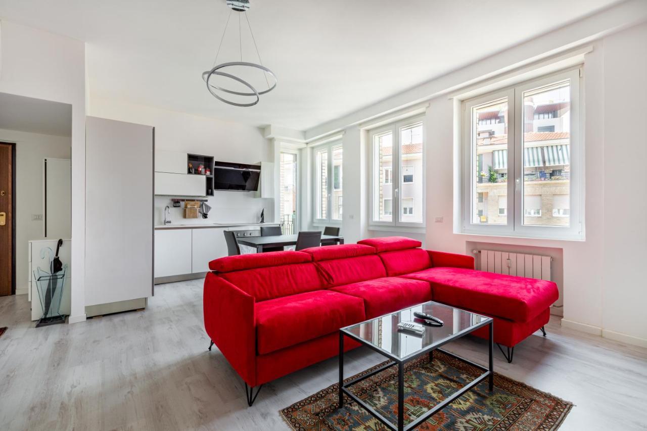 Garibaldi & Gae Aulenti Modern Apt With Private Parking! Milan Exterior photo